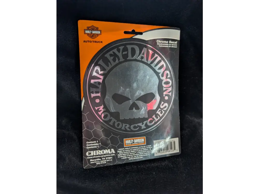 Harley-Davidson Chrome Skull Decal CG8123 - Decals