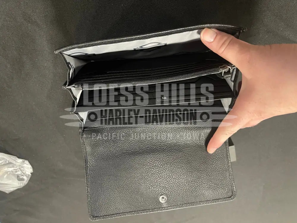Women’s Harley-Davidson Eyelet Clutch MWW054 - Purse