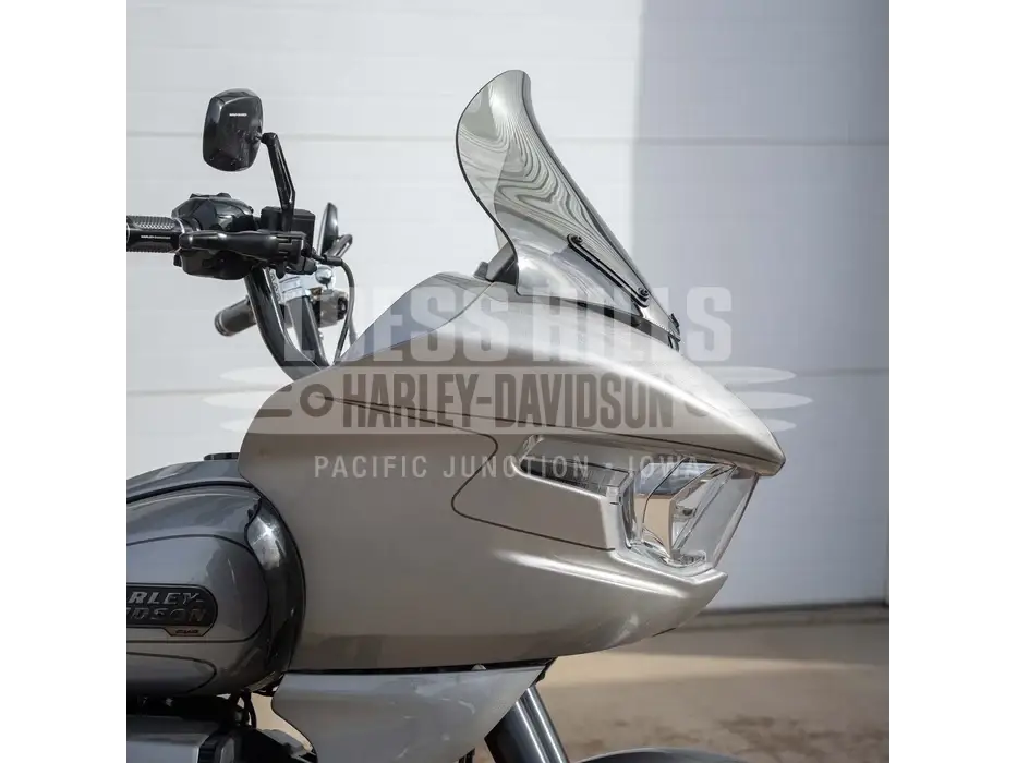 Flare® Windshield for Harley-Davidson® 2023.5-2026 Road