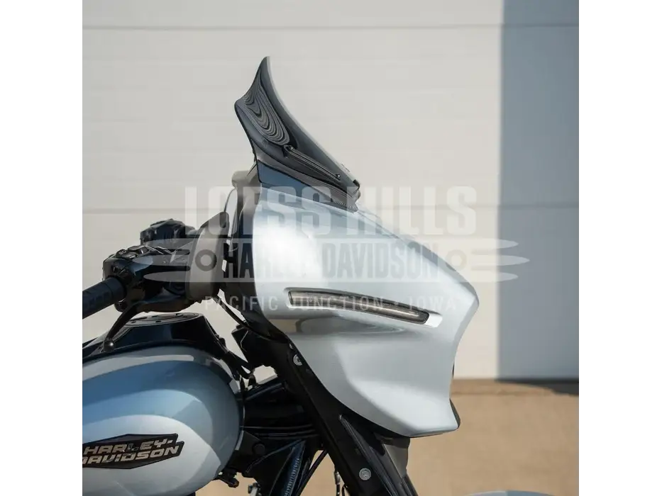 Flare® Windshield for Harley-Davidson® 2023.5-2026 Street