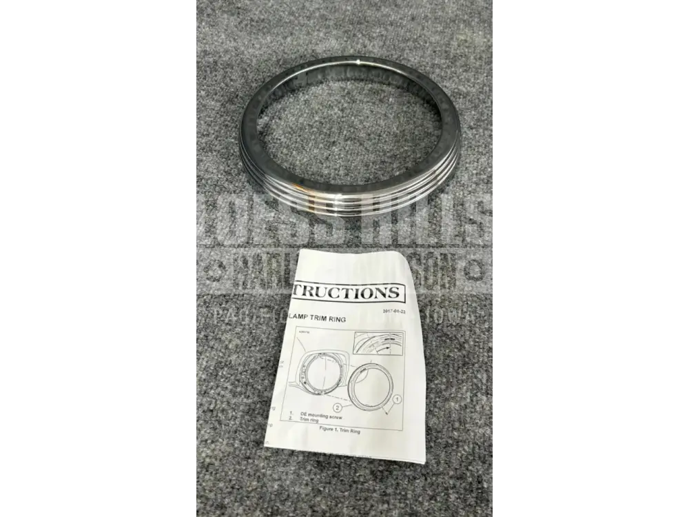 Harley-Davidson Defiance Headlamp Trim Ring Chrome: