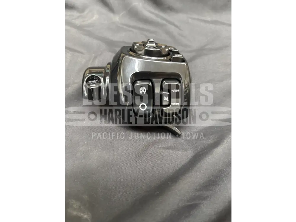 HARLEY DAVIDSON LEFT HANDED CONTROLS WITH SWITCHPACK (GLOSS