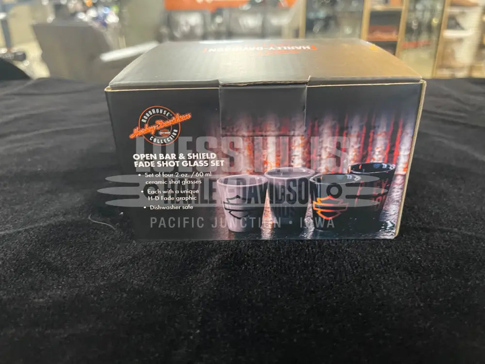 Harley-Davidson Open Bar & Shield Fade Shot Glass Set