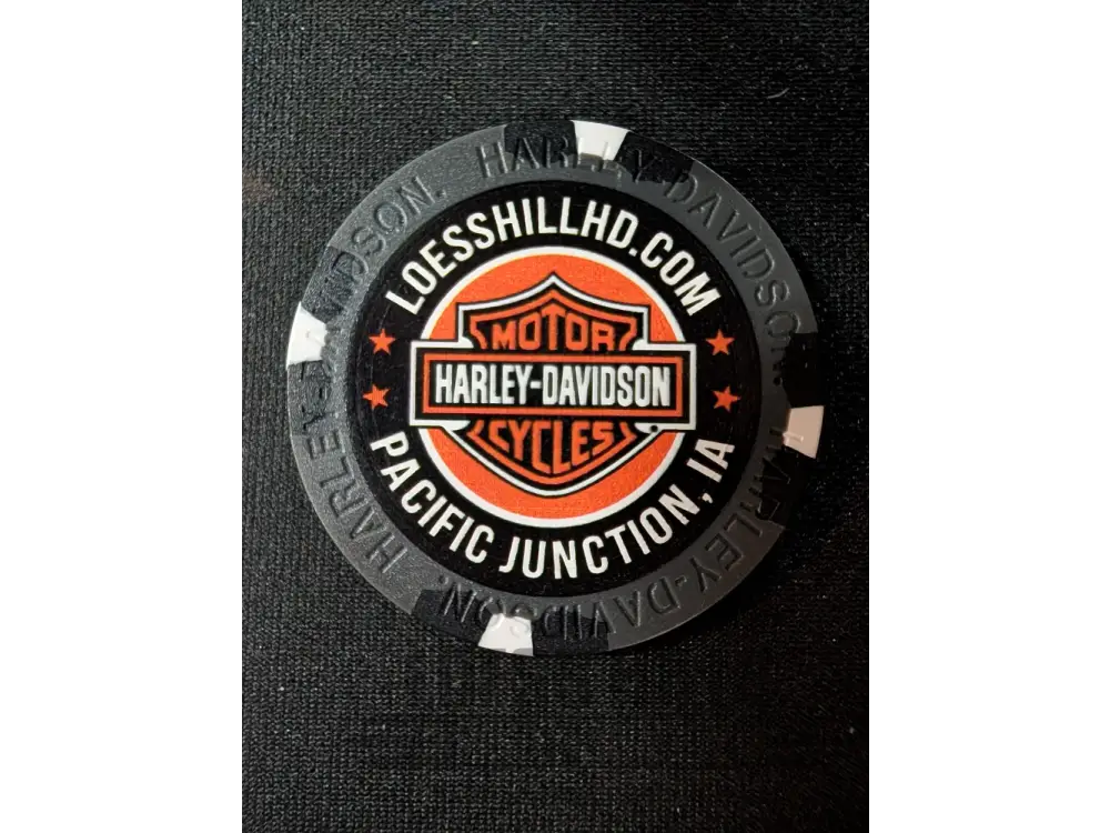 Loess Hills H-D Skull & Pistons Poker Chip CHIP-SKL