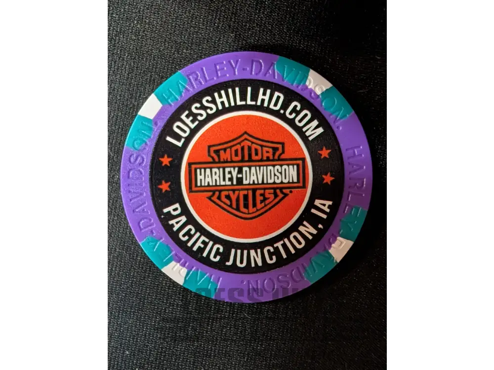Loess Hills H-D Skull & Pistons Poker Chip CHIP-SKL