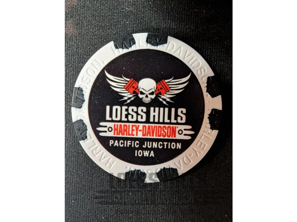 Loess Hills H-D Skull & Pistons Poker Chip CHIP-SKL