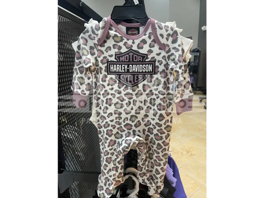 Newborn/Infant Girl’s Cream Print Footed PJ’s 3004405