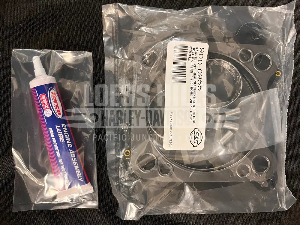 S&S CYCLE 124’’ Big Bore Cylinder Kit - Wrinkle Black