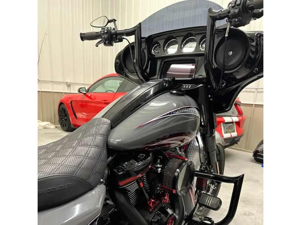 Siouxicide Choppers Villain Street Glide Handlebars 1 1/2